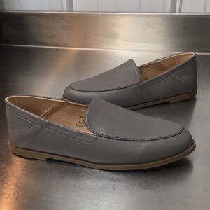 Journee Collection Women's Gray Loafers